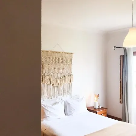 Quinta Amarela Nazaré