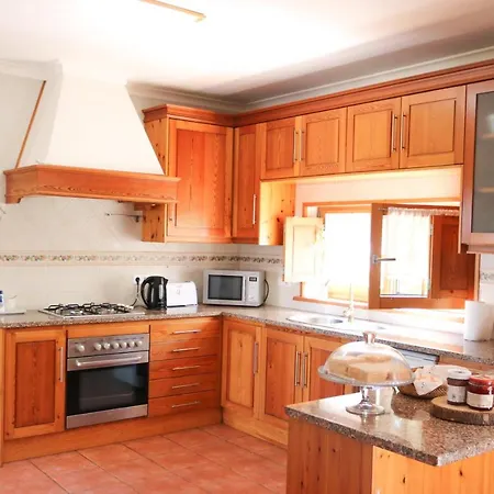Quinta Amarela Guest house