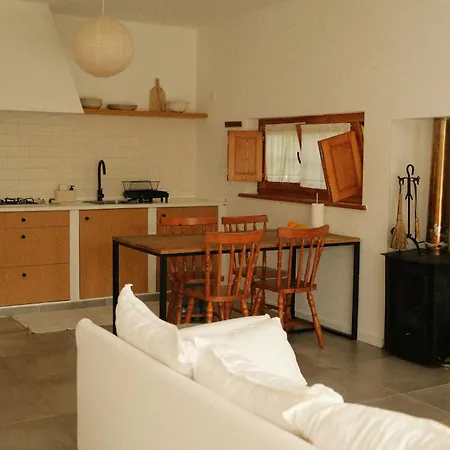Quinta Amarela Guest house Nazare