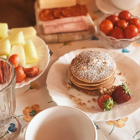 Quinta Amarela بيت ضيافة 4*