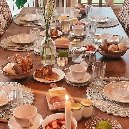 Quinta Amarela بيت ضيافة