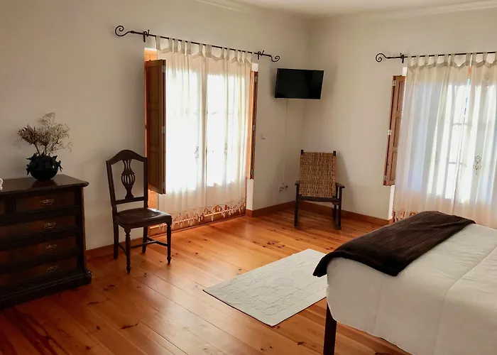 Quinta Amarela 4* 纳扎雷